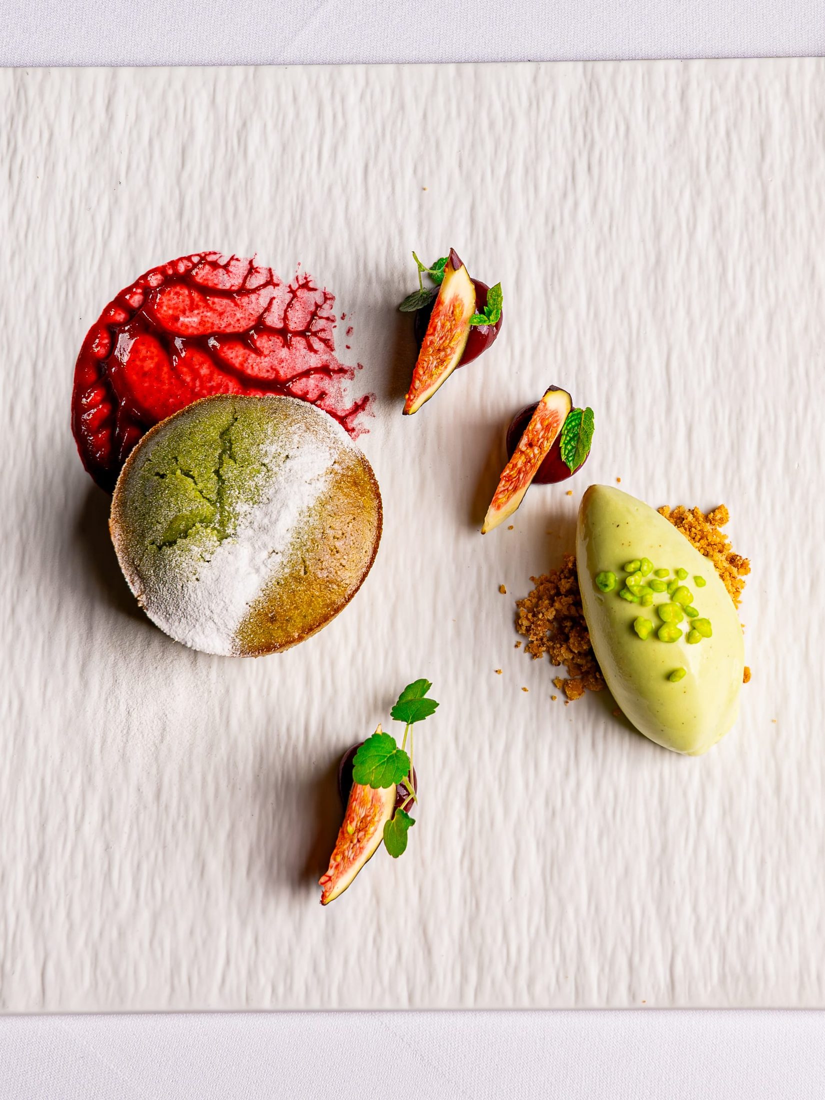 Dessertteller mit Feigen von oben